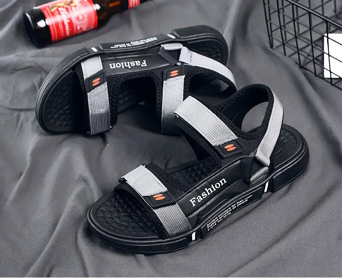 🔥Nový produkt v akcii za polovičnú cenu. Pánska ležérna letná outdoorová plážová obuv, priedušná a pohodlná.