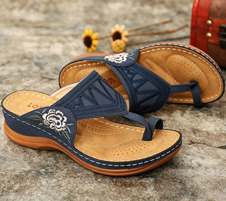 【🔥Oferta especial a mitad de precio🎁】🔥Sandalias retro bordadas de verano | Frescas y transpirables | Soporte ergonómico para el arco del pie | Sin fatiga para caminar todo el día | Antideslizantes y cómodas ✅